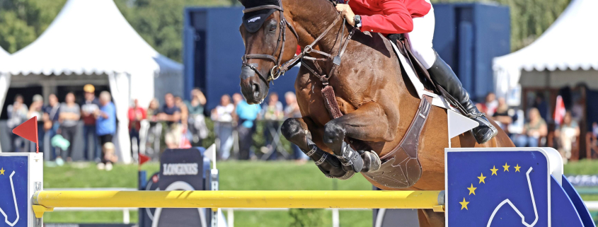Switzerland’s Alain Jufer with Marlis Mühlebach’s ©Longines EEF