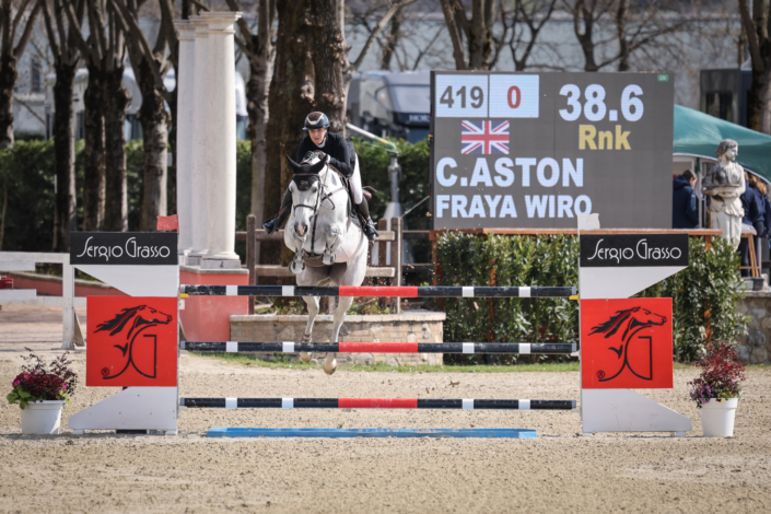 Chloe Aston - GBR - on Fraya Wiro - gp Csi1*