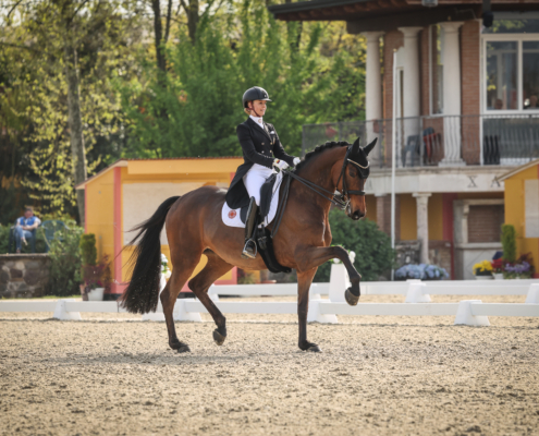 Jessica von Bredow - GER -Wernld on Times Kismet