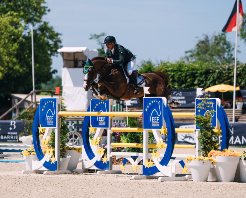Over the jump at the Nations Cup CSIO3* Longines EEF Series, Scuderia La Caccia Bedizzole, 15 May 2026 ©EEF