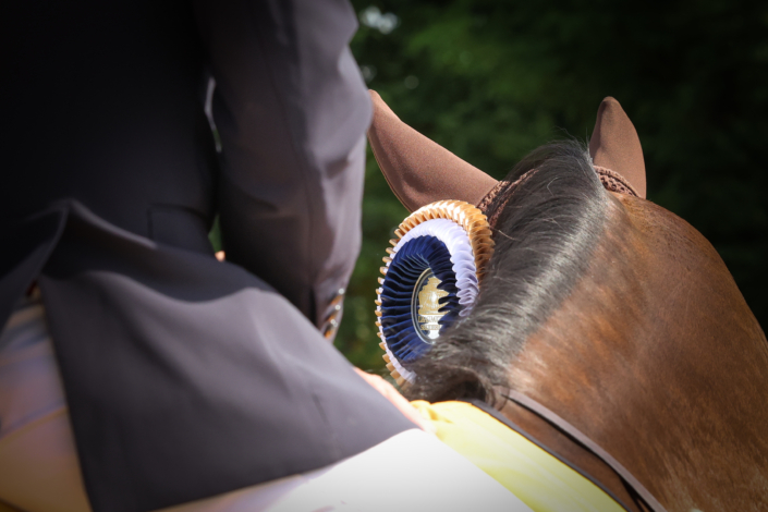 Winner’s rosette – CSI2* Scuderia La Caccia, Bedizzole | 15 June 2026 Winner's rosette – CSI2* Scuderia La Caccia